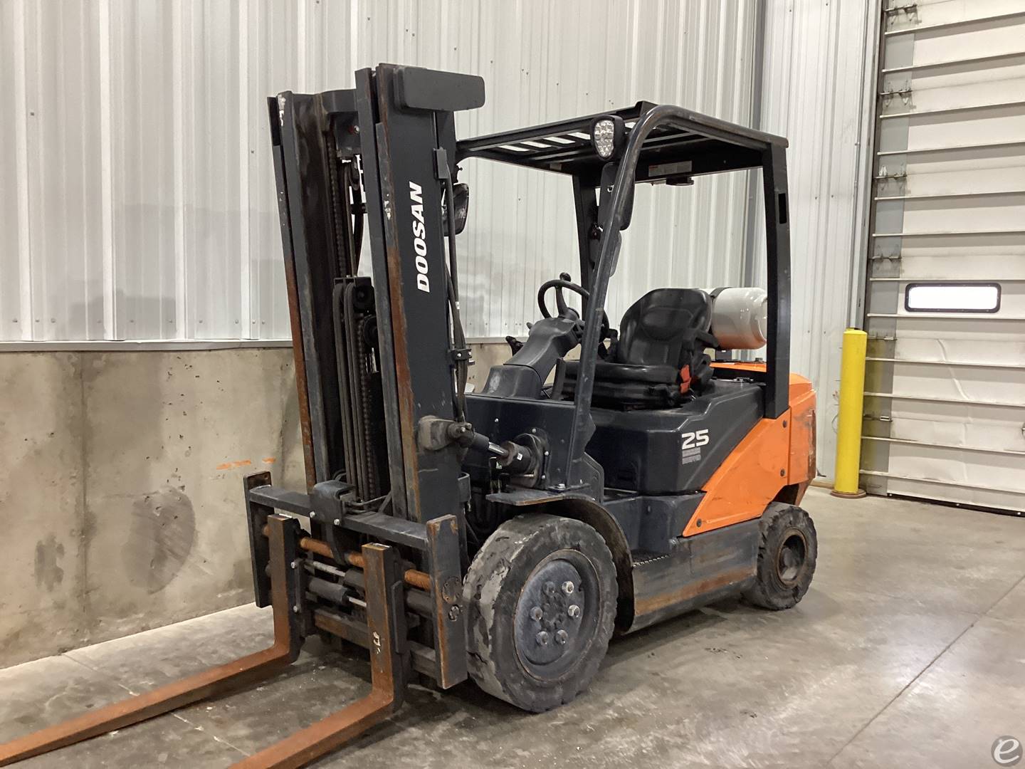 2023 Doosan G25E-7		