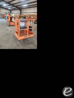2018 JLG E300AJP