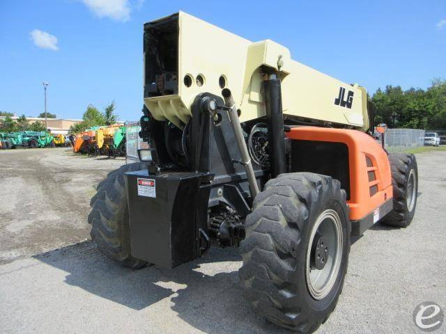2017 JLG G15-44A