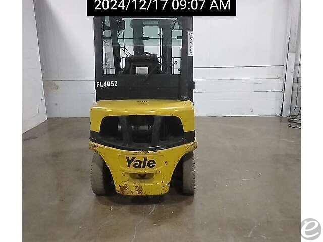 2017 Yale GP050VX