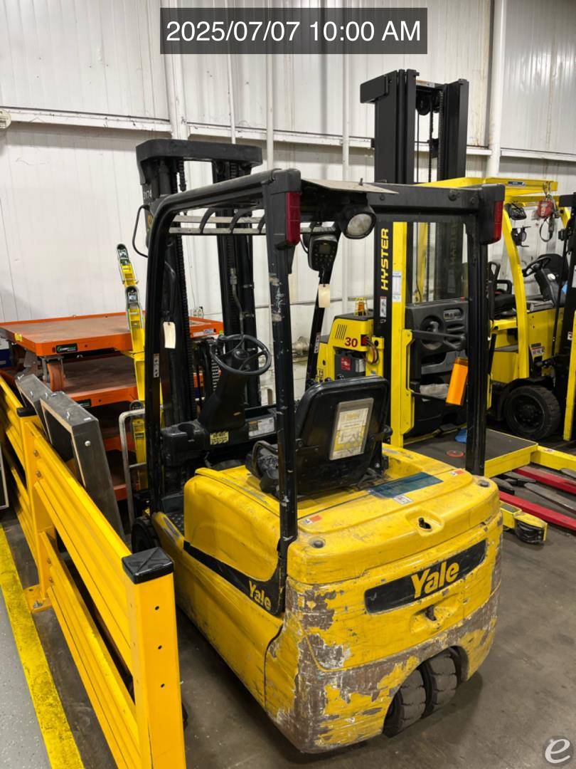 2018 Yale ERP040VT