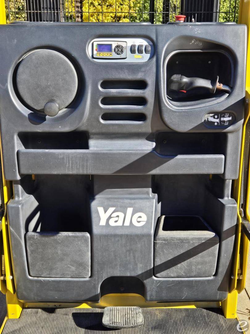 2019 Yale OS030EF