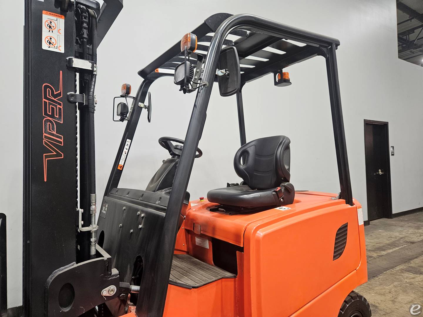 2023 Viper Lift Trucks FB25