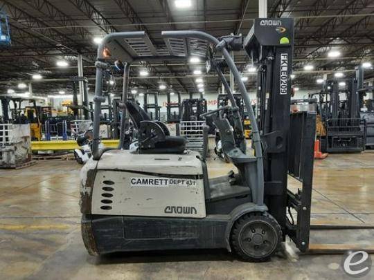 2016 Crown SC5245-40 Electric Forkl...