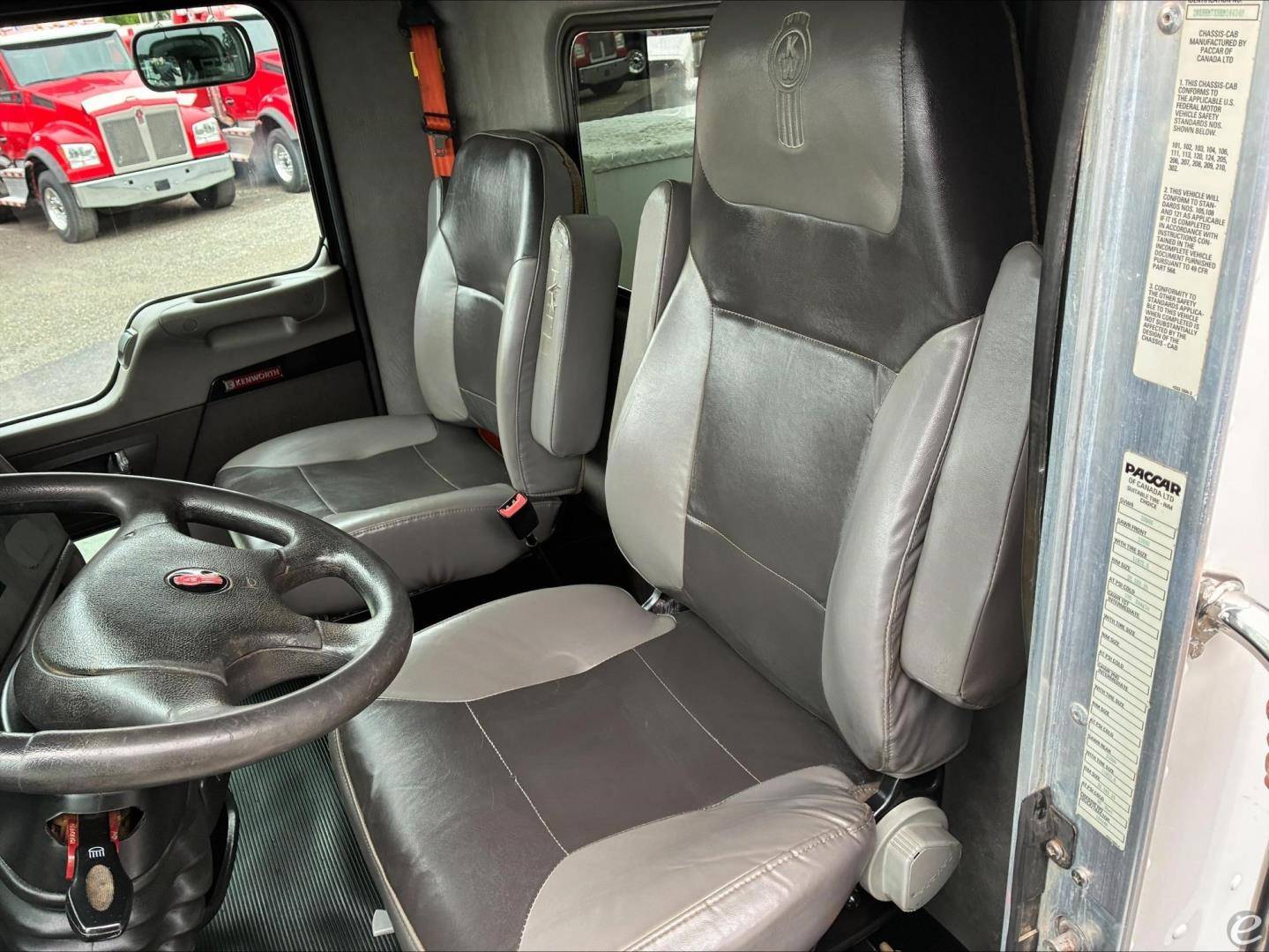 2017 Kenworth T370