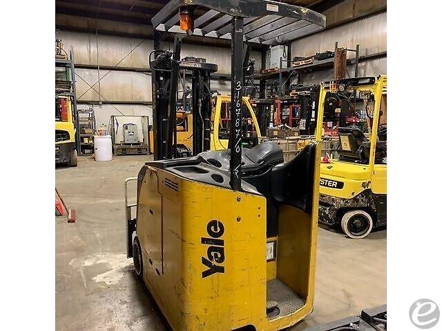 2011 Yale ESC030AC Electric Forklift - 123Forklift