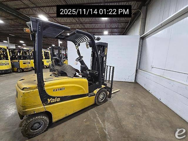 2017 Yale ERP050VL