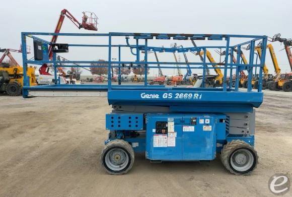 2013 Genie GS-2669 RT