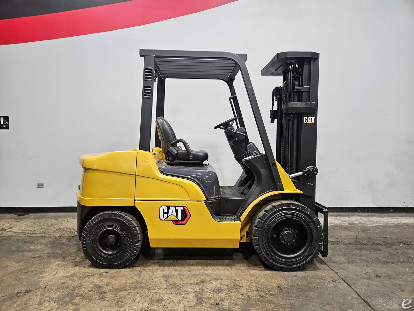 2016 Cat DP30N