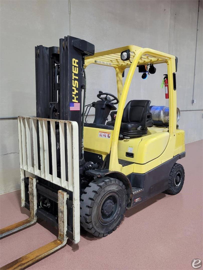 2017 Hyster H50FT LP Gas Forklift - 123Forklift