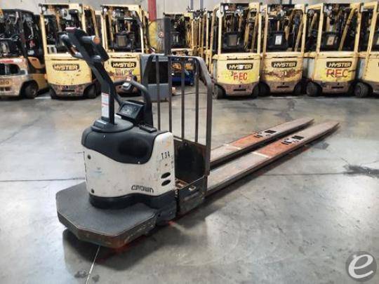 2008 Crown PE4500-80 Electric Forklift - 123Forklift