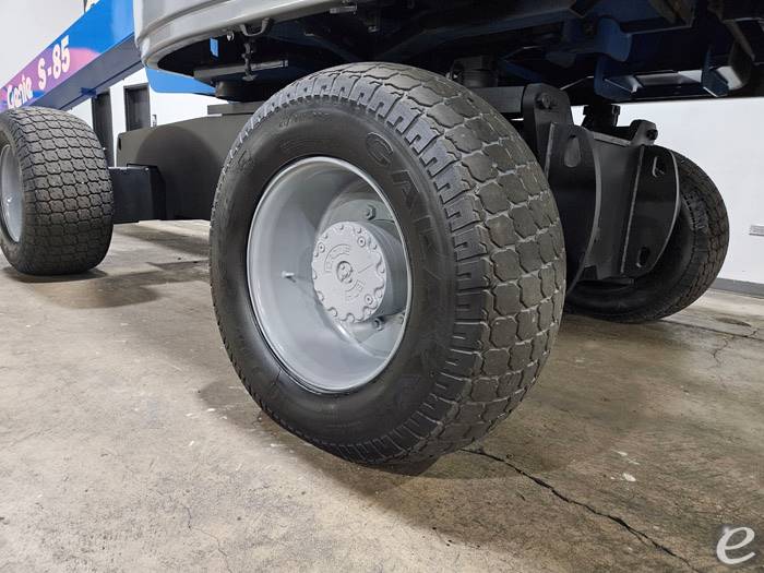 2016 Genie S85