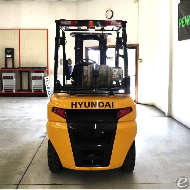 2025 Hyundai 30L-9A