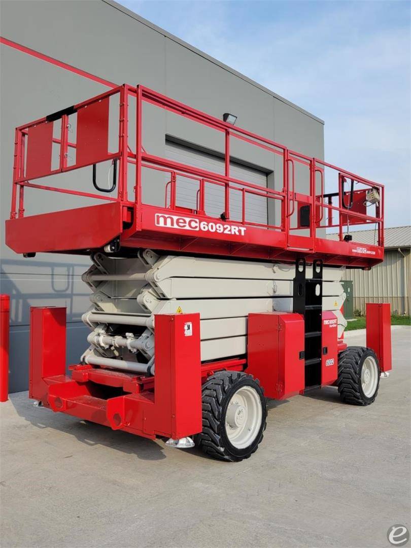 2016 MEC 6092RT