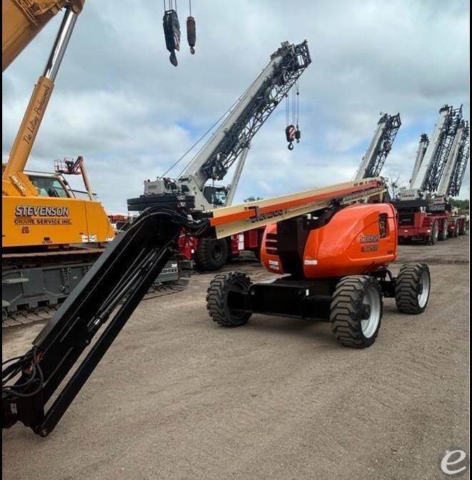 2015 JLG 600AJ