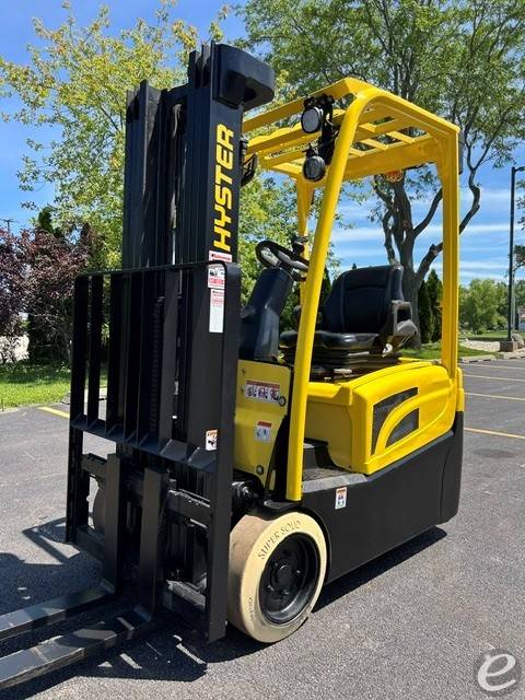 2020 Hyster J30XNT