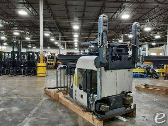 2017 Crown RMD6025-32 Electric Reach Truck - 123Forklift