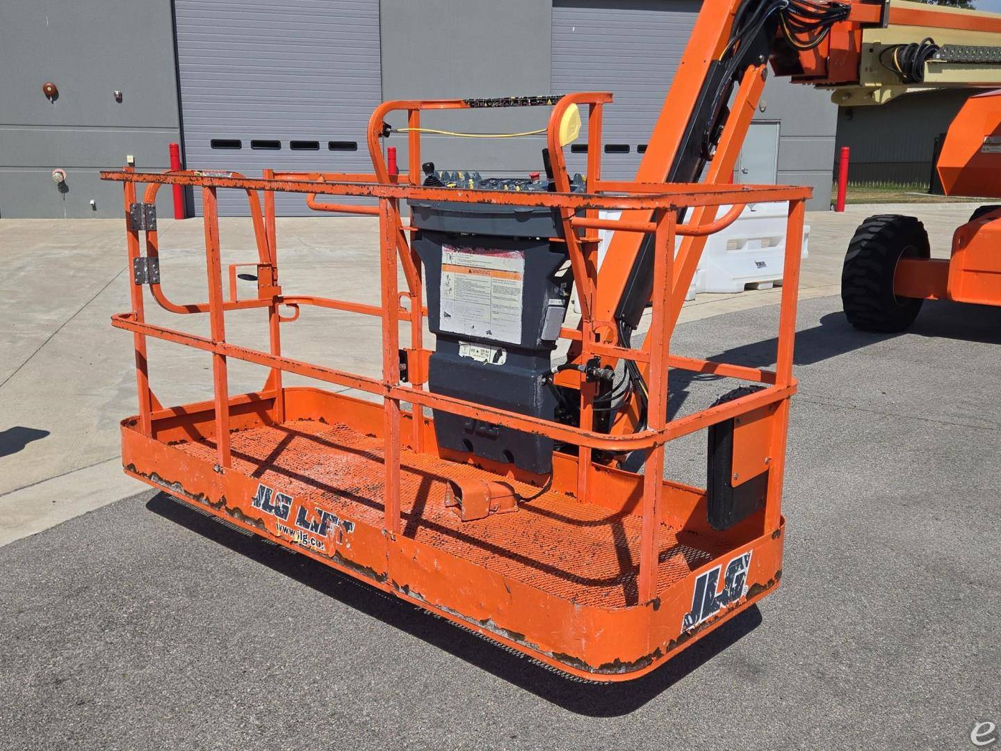 2012 JLG 660SJ
