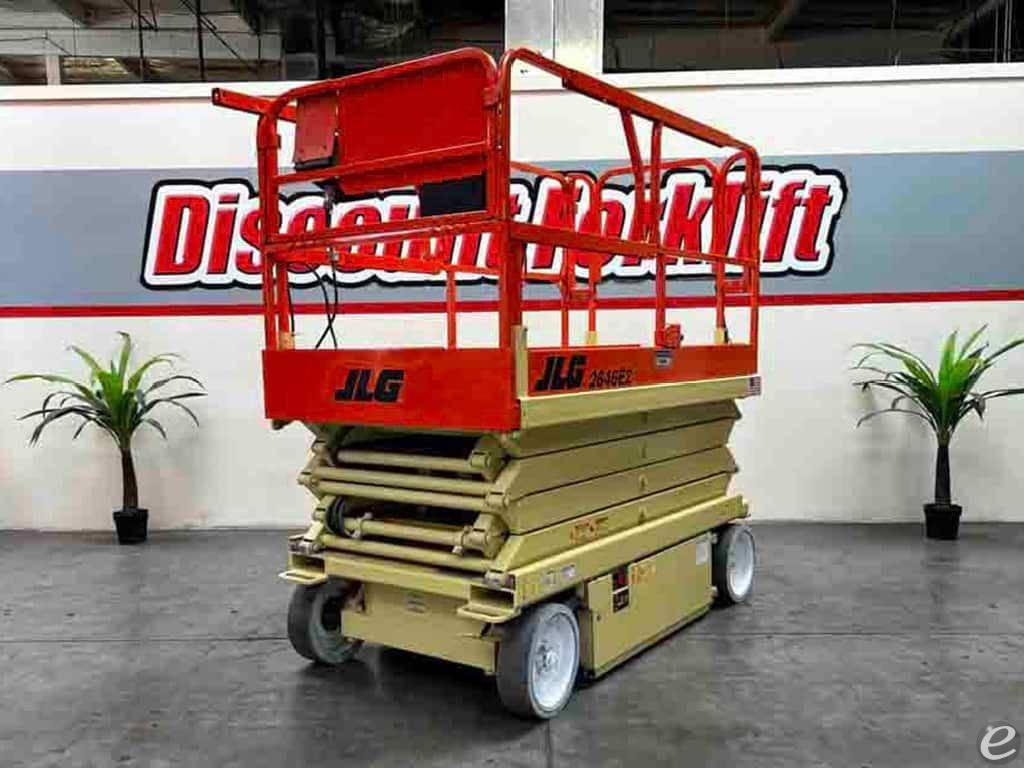 1999 JLG 2646E2 Electric Scissor Li...