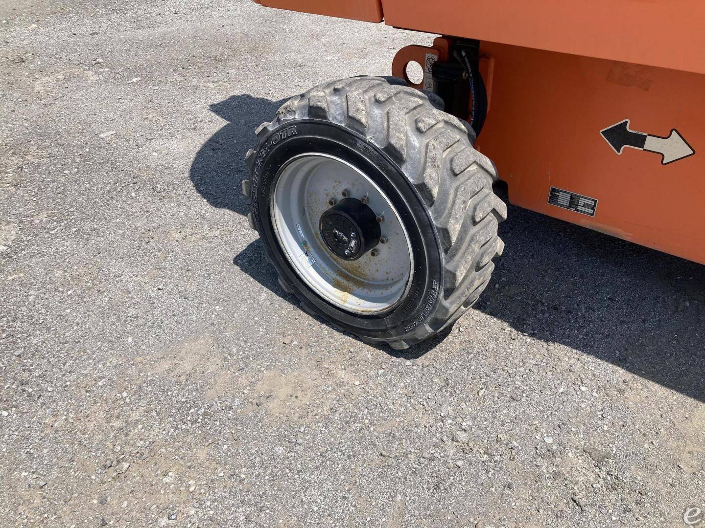 2015 JLG 660SJ