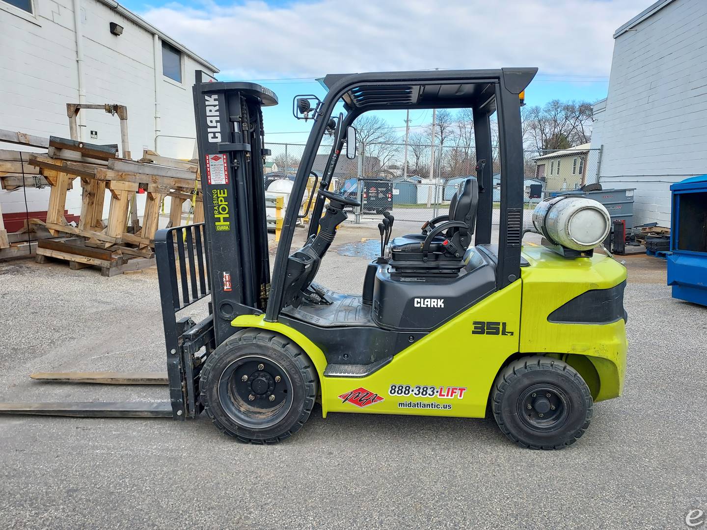 2021 Clark S35