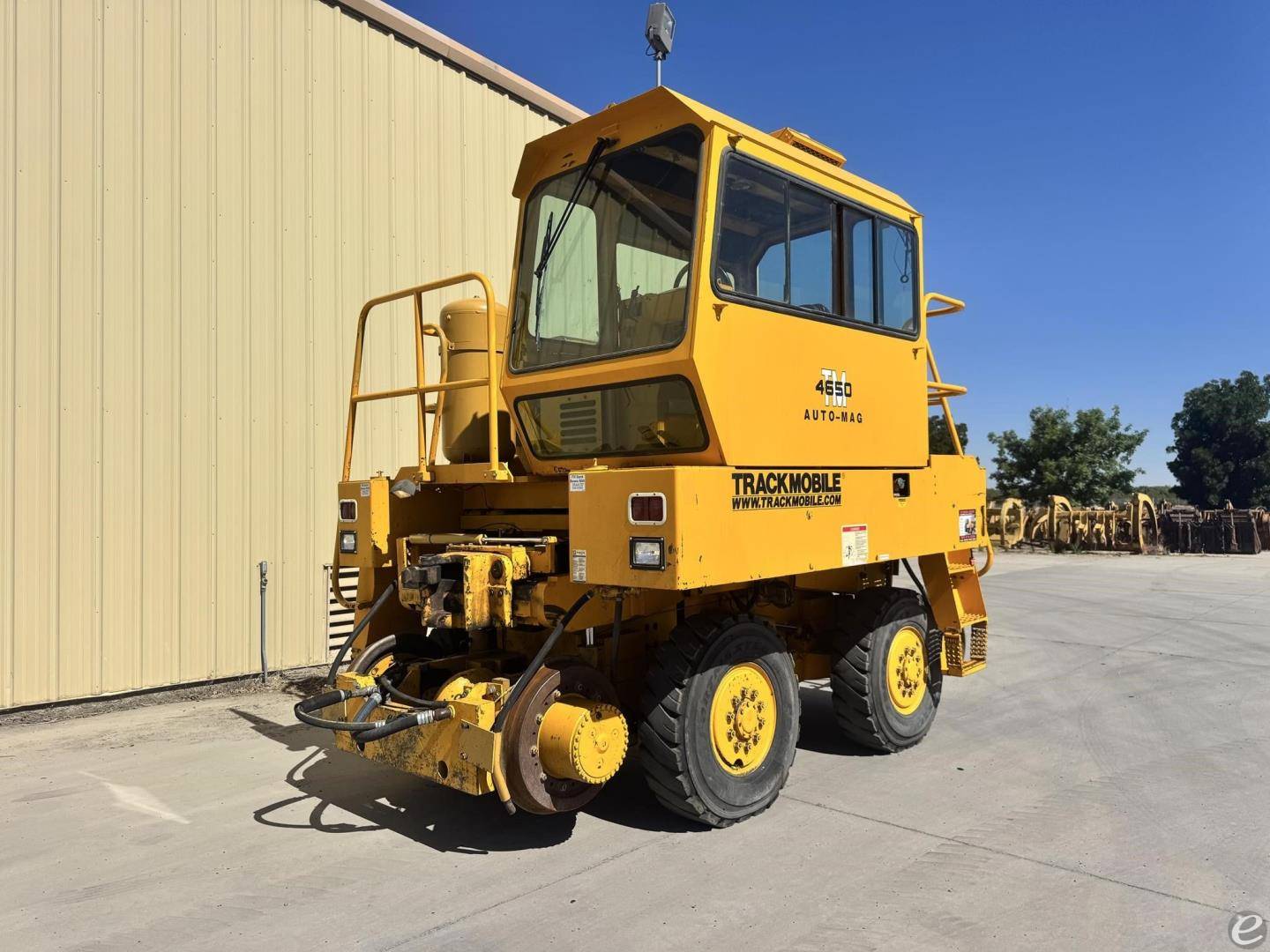 1999 Track Mobile 4650TM