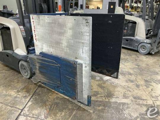 2021 Rightline LC35H-10-AP-3AC