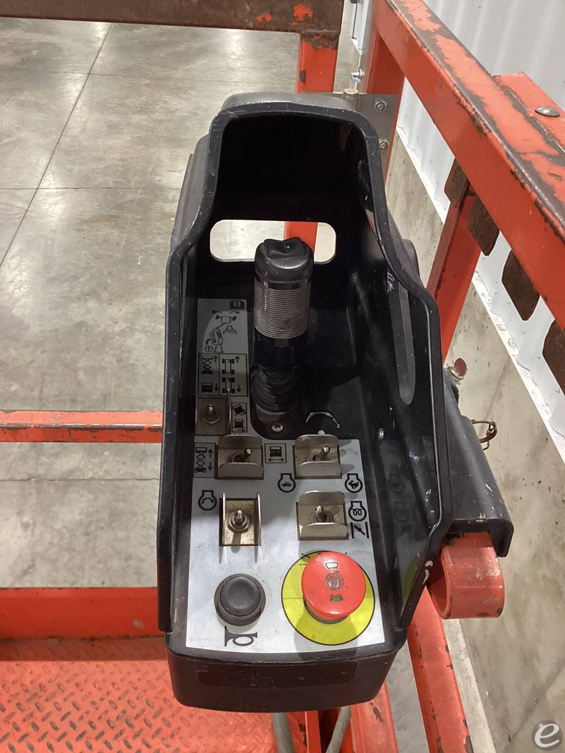 2022 Skyjack SJ6832RT-A		
