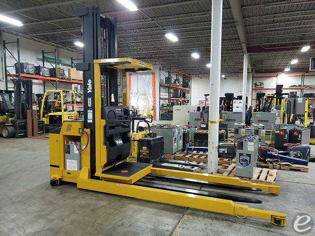 2017 Yale FS030BF Electric Forklift...