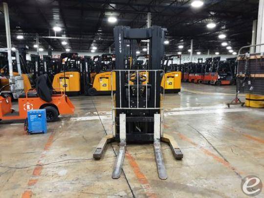 2011 Yale MR03030 Electric Forklift - 123Forklift