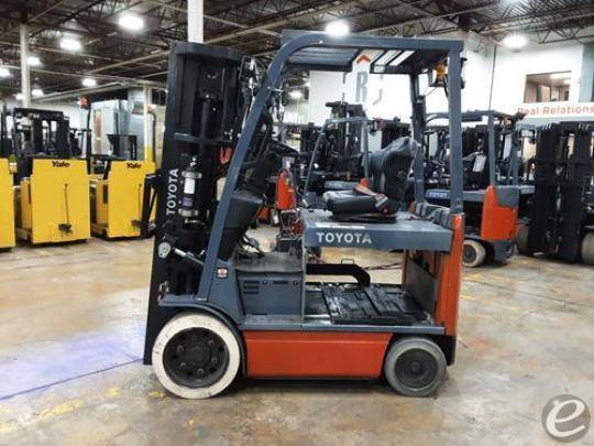 2017 Toyota 8FBCHU25 Electric Forklift - 123Forklift