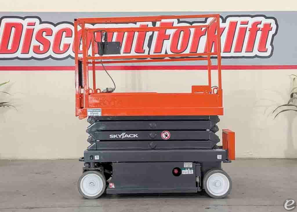 2018 Skyjack SJIII-3219 Electric Scissor Lift - 123Forklift
