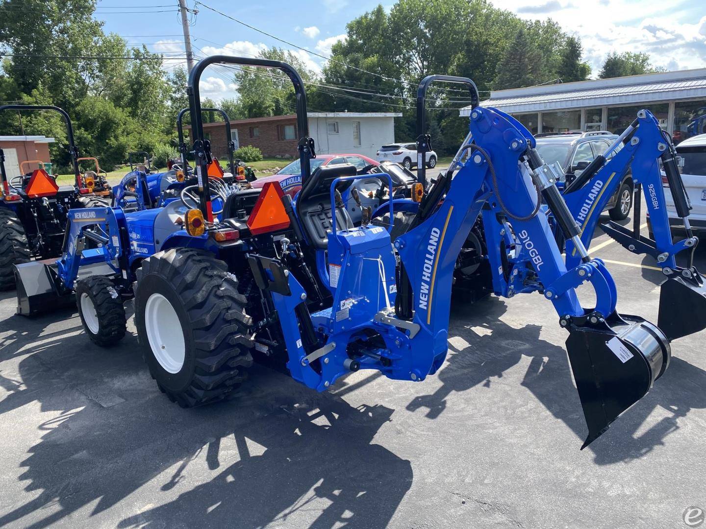 2025 New Holland WORKMASTER 25