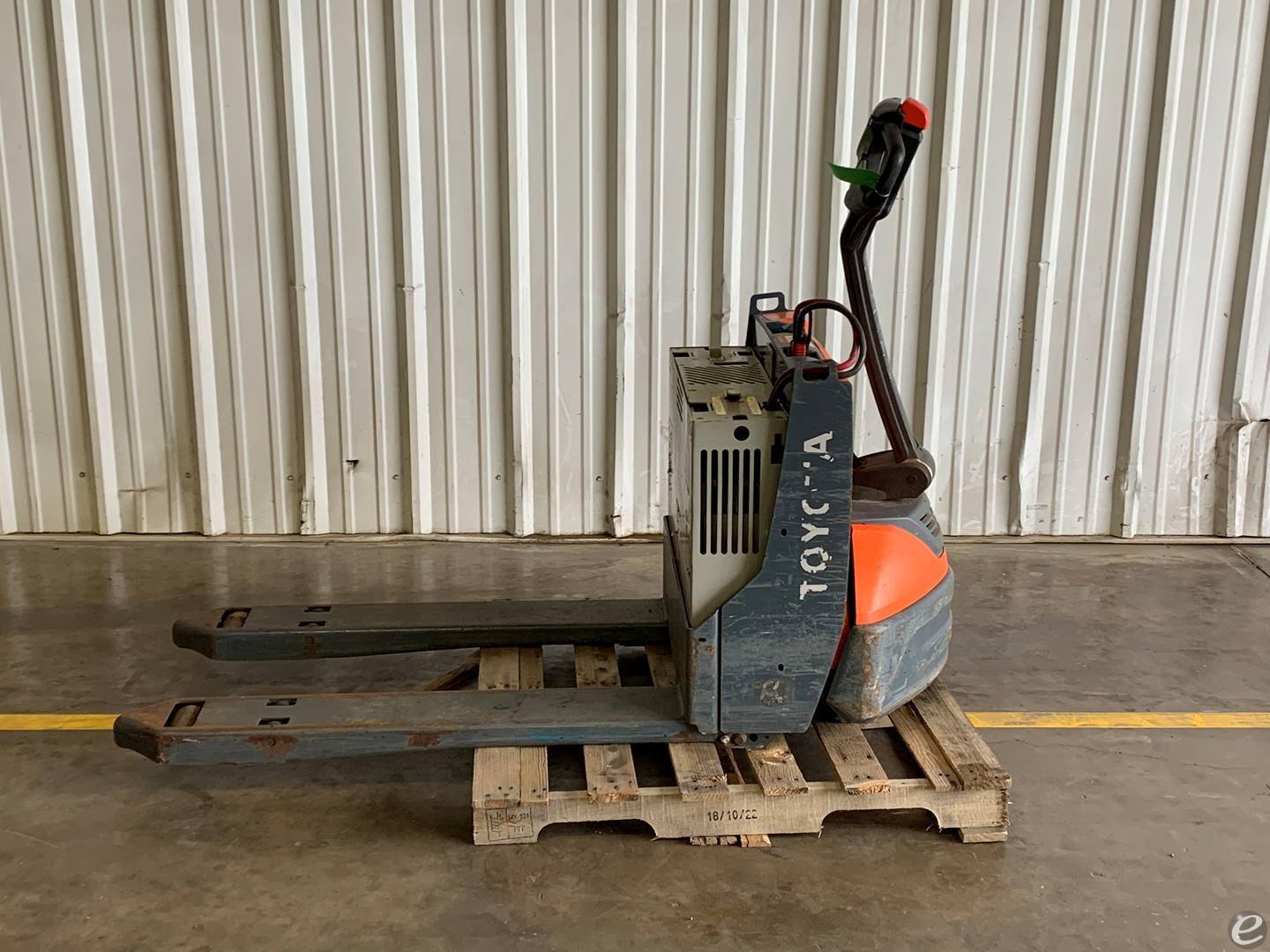 2018 Toyota 8HBW23 Electric Forklift - 123Forklift