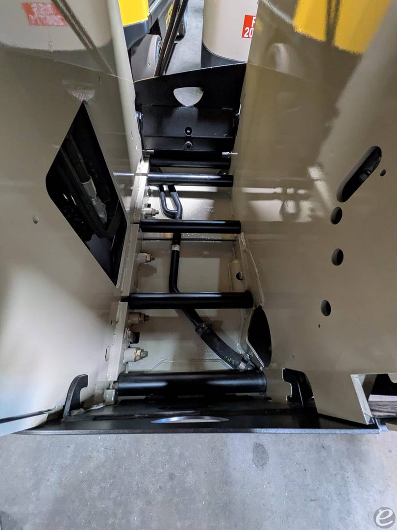 2021 Crown RMD6025-32