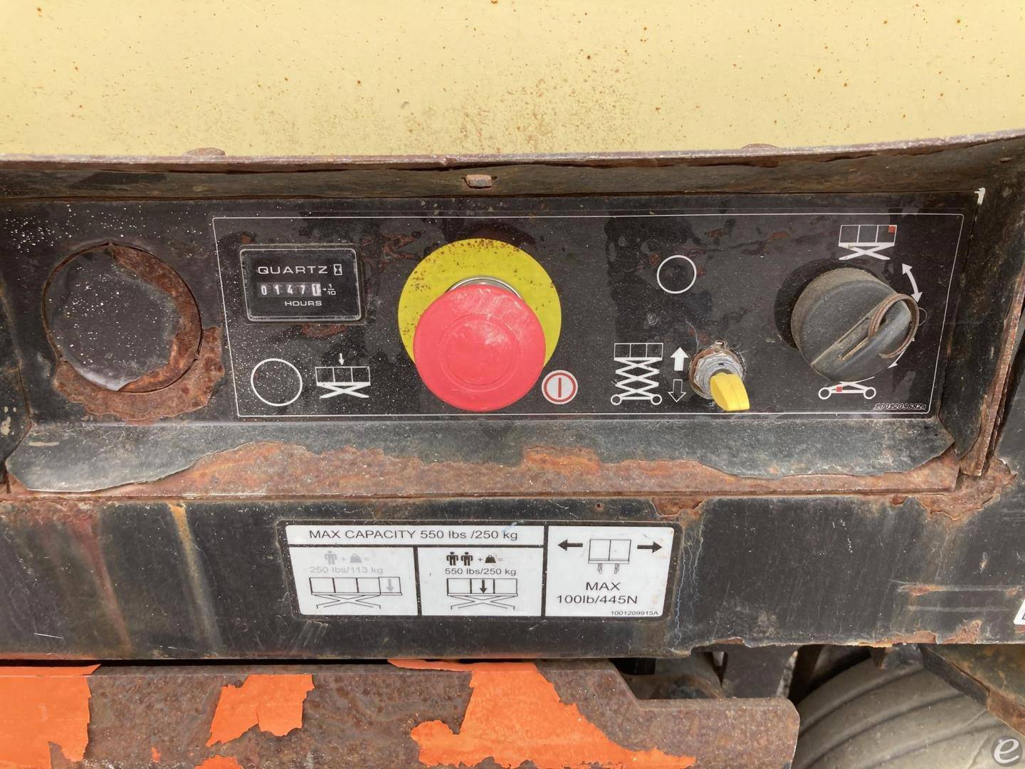 2018 JLG 1932R