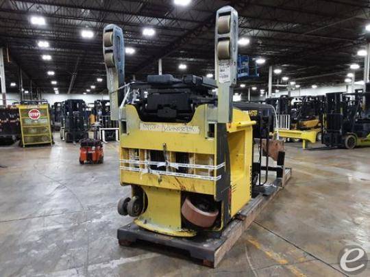 2017 Hyster N45ZR2-21.5 Electric Reach Truck - 123Forklift