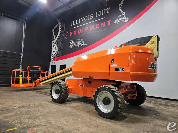 2013 JLG 600S