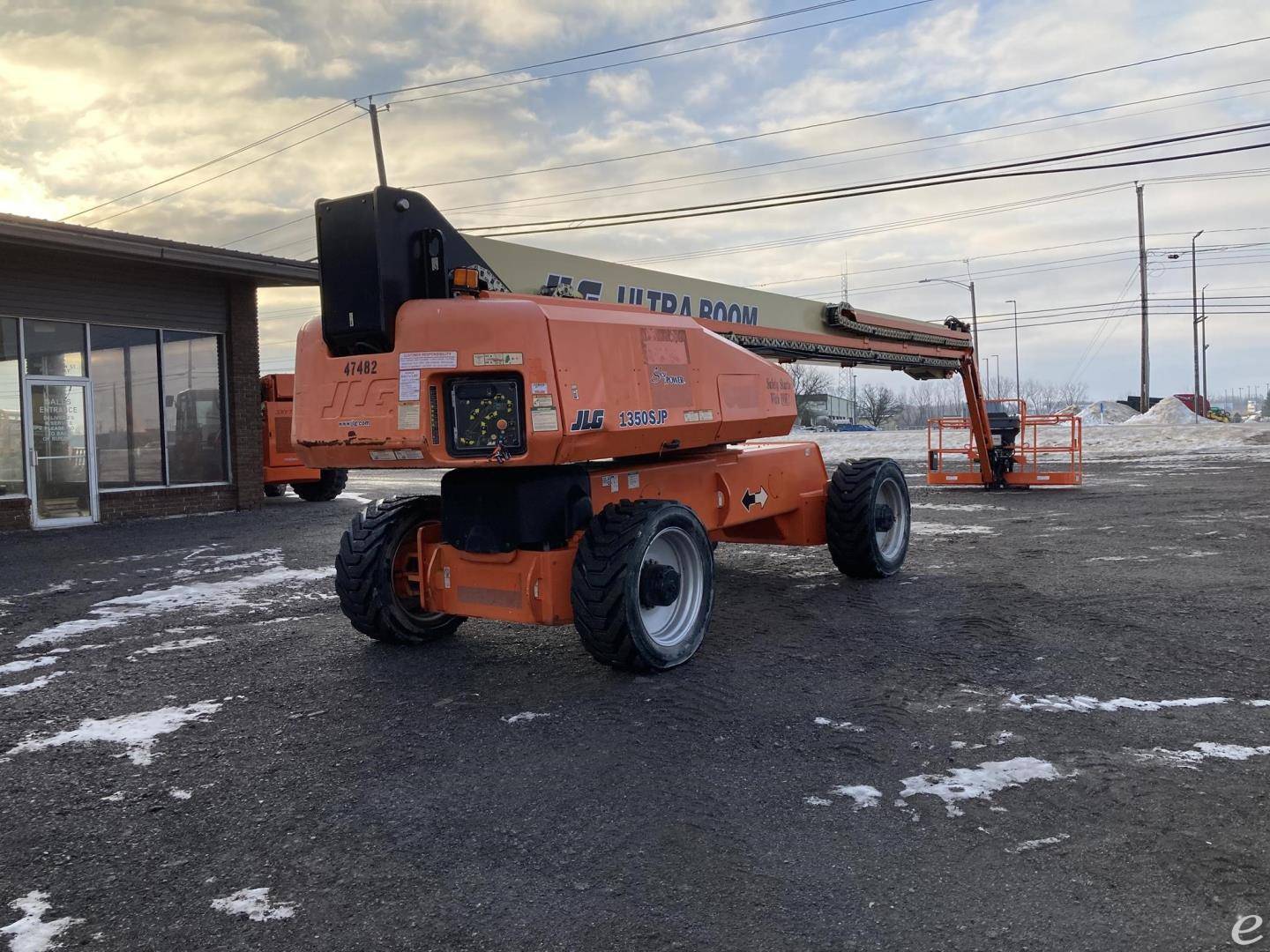 2011 JLG 1350SJP