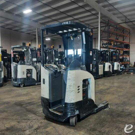 2016 Crown RR5725-45