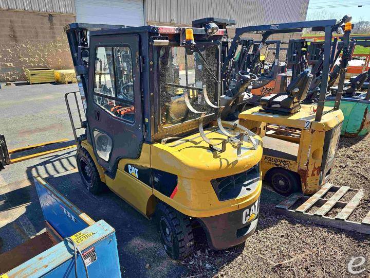 2017 Cat GP33N