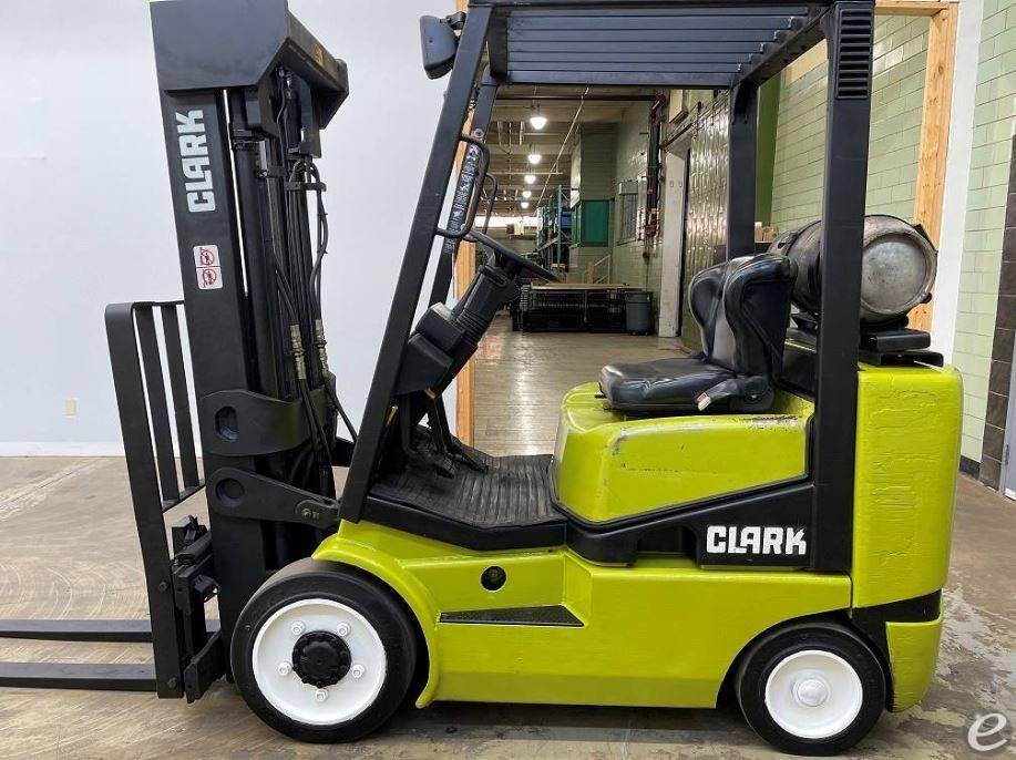 1996 Clark CGC25 LP Gas Forklift - 123Forklift
