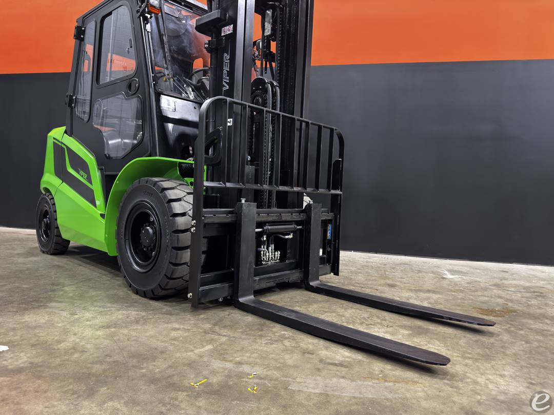 2026 Viper Lift Trucks FD45F