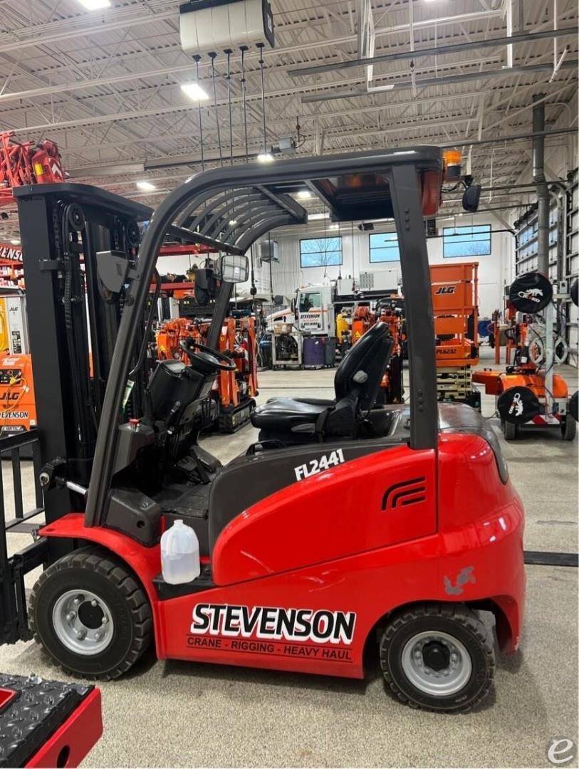 2018 Manitou ME425