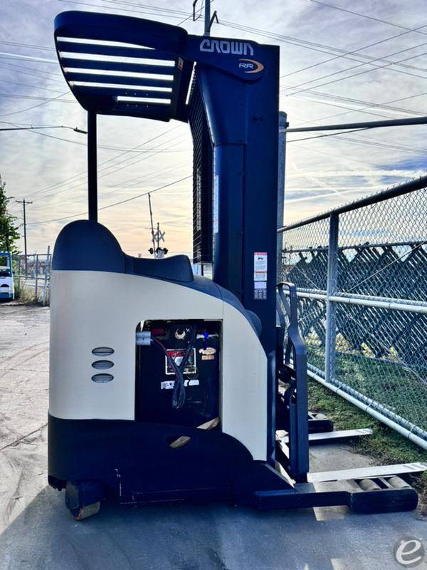 2014 Crown RR5725-45 Electric Forkl...