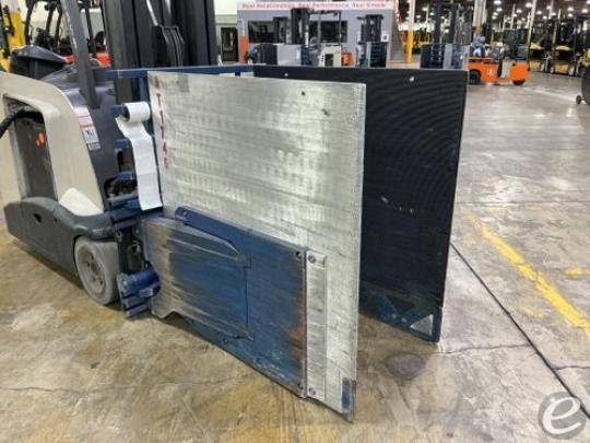 2021 Rightline LC35H-10-AP-3AC