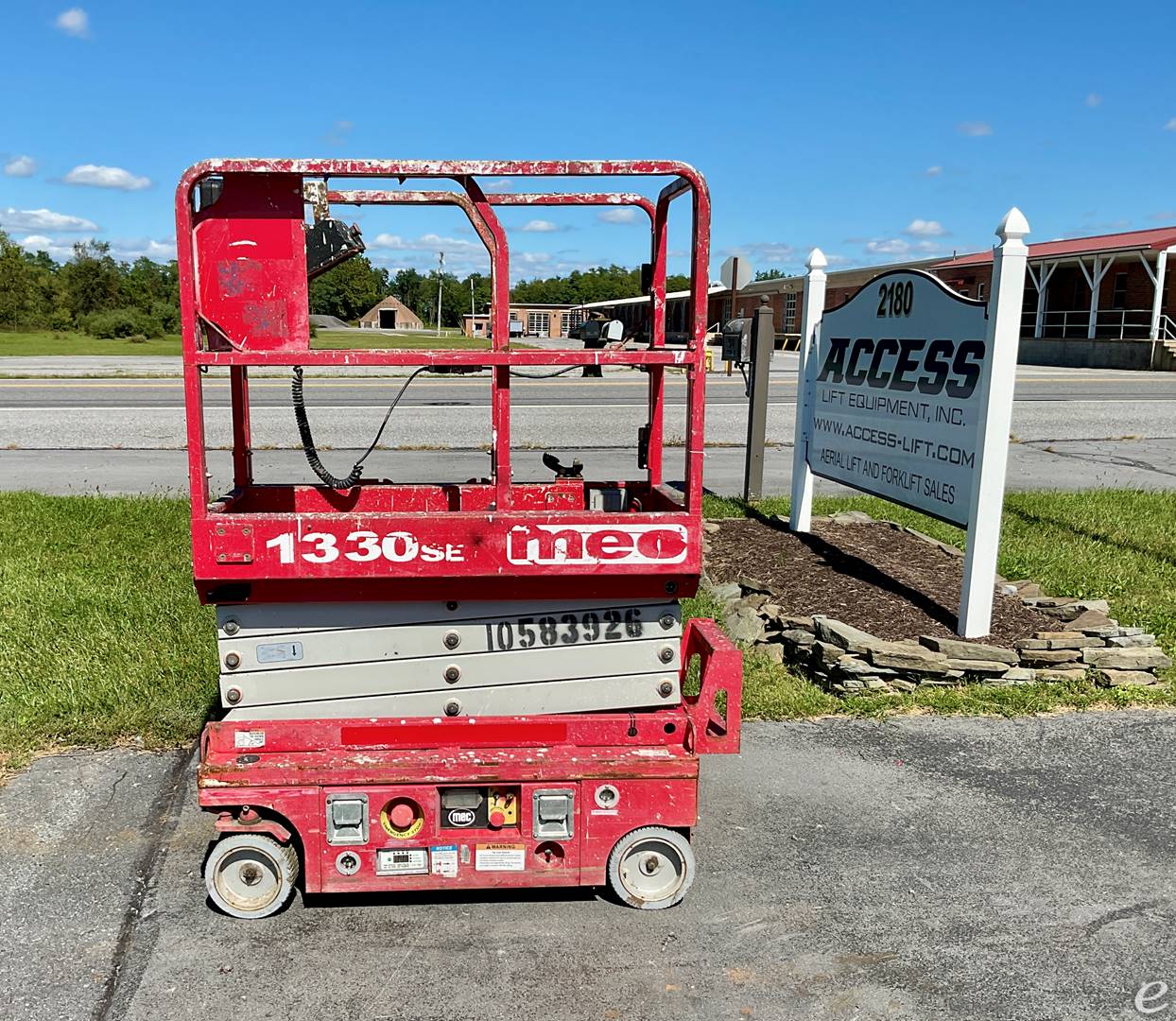 2017 JLG 1330SE