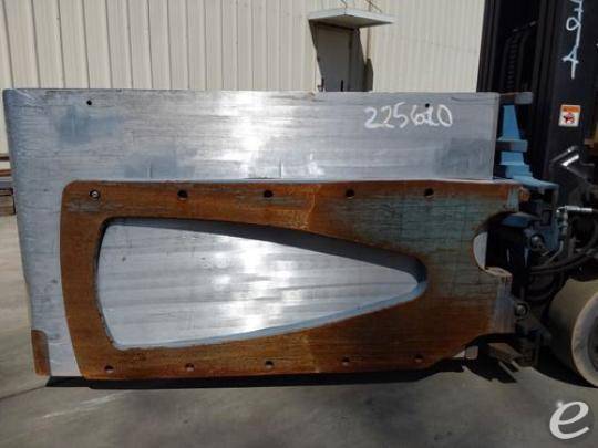 2019 Rightline LGM072