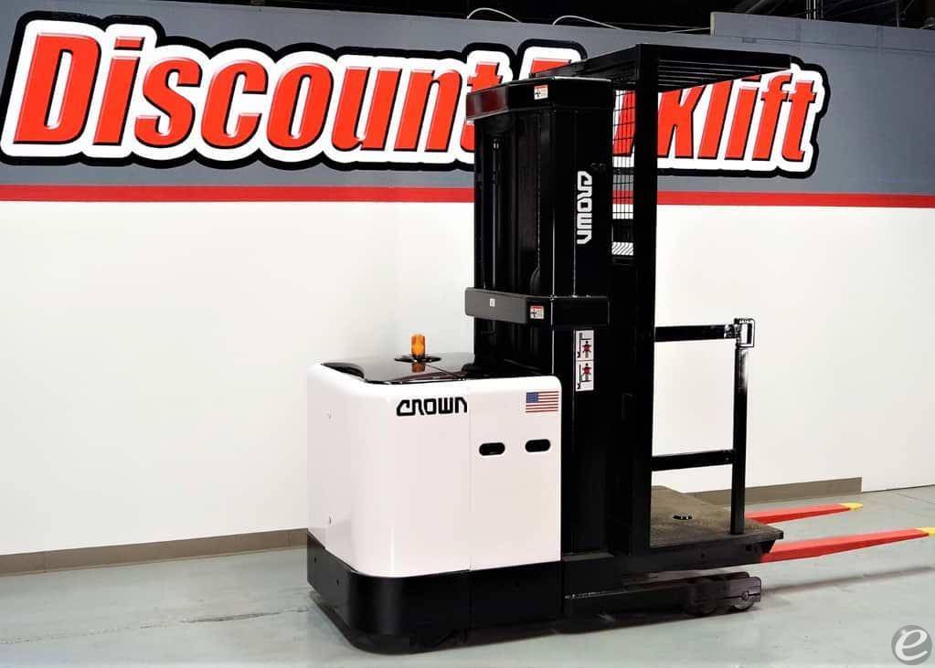 2005 Crown SP3420-30