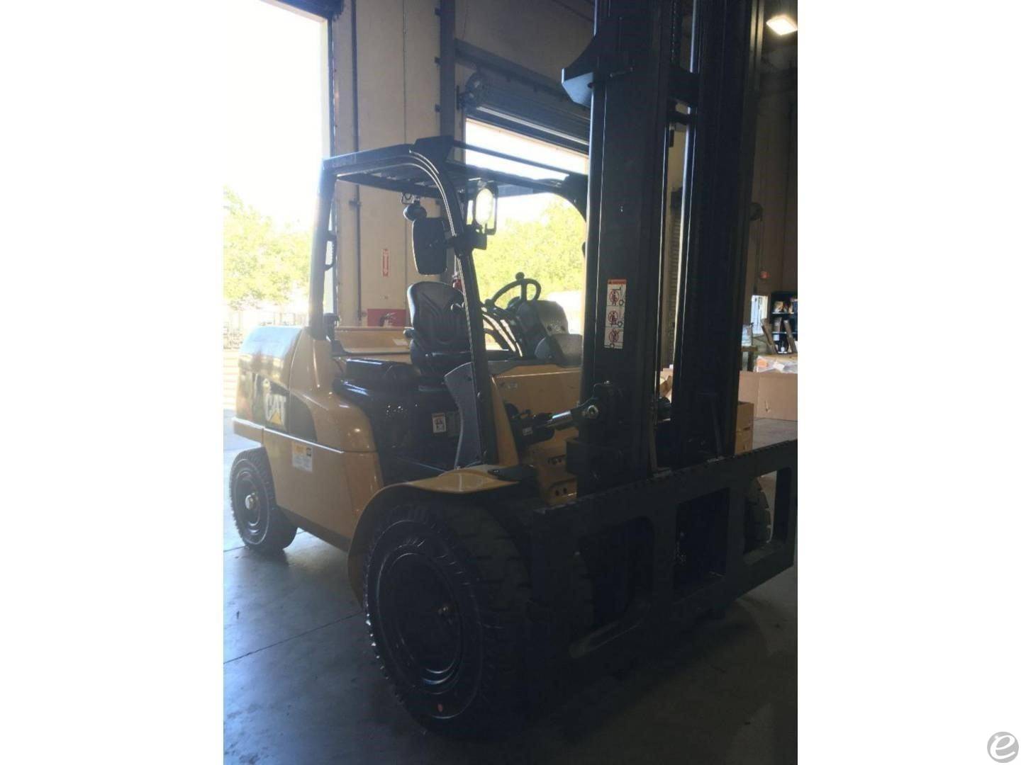 2020 Cat DP55N1